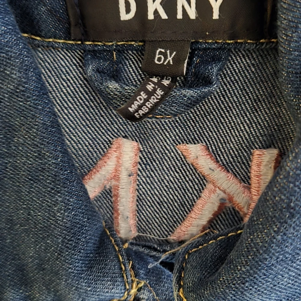 DKNY Kids Blue Denim Jacket Size 6X - Picture 4 of 4